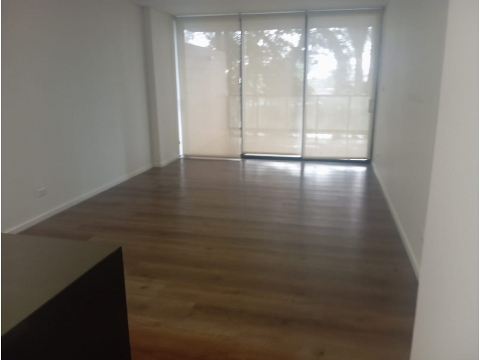 Arriendo apartamento de lujo con una habitación en alto de las palmas — foto 3
