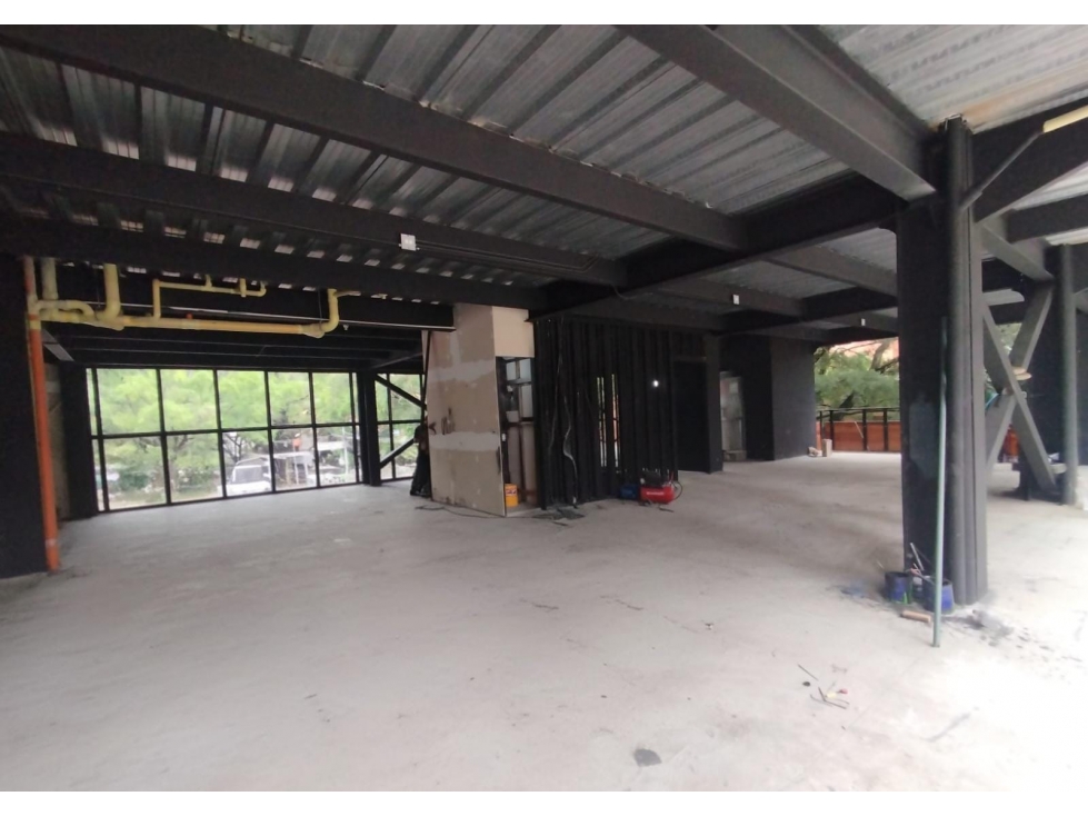Local en Arriendo en Medellin — foto 2
