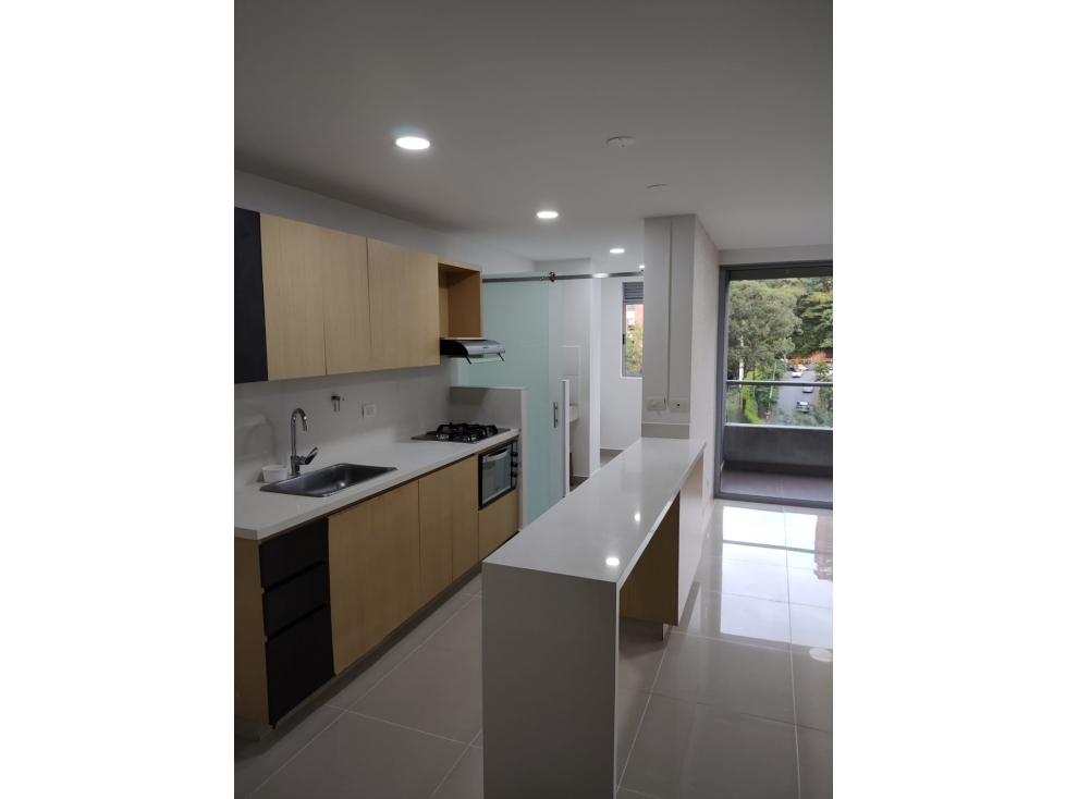 Arriendo Apartamento en el Poblado