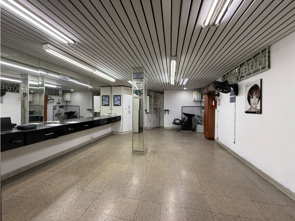 Arriendo local en Santa Gema — foto 3
