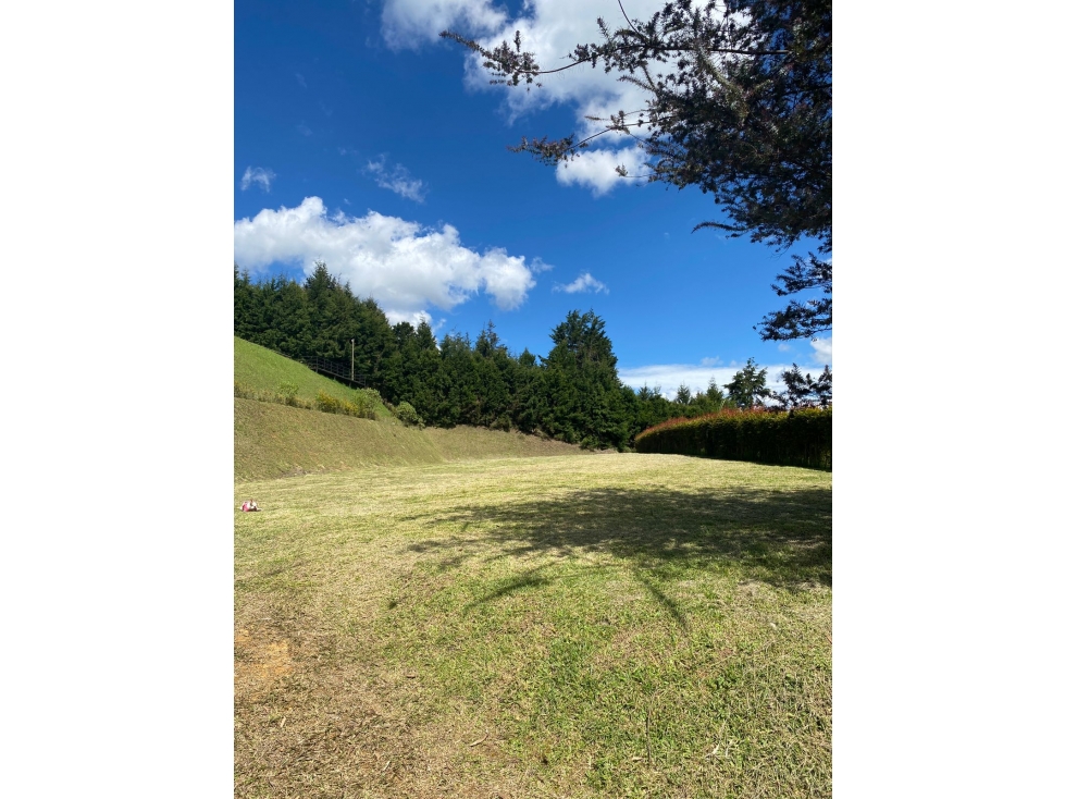 VENDO LOTE EN PARCELACION EN GUARNE — foto 2