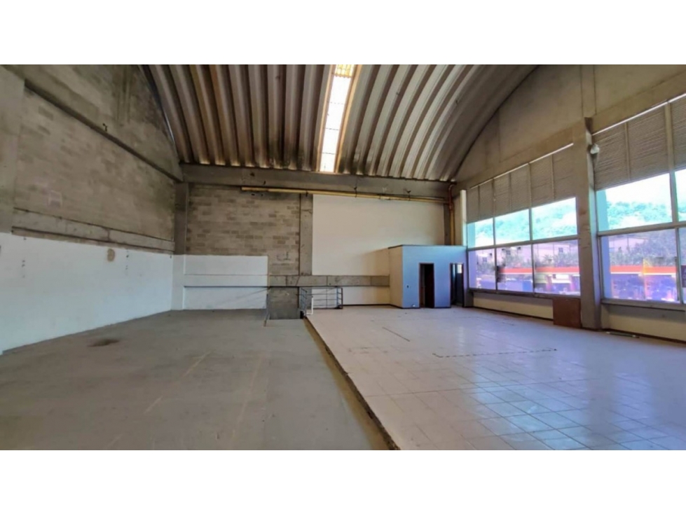 Bodega en Arriendo en Sabaneta - 1