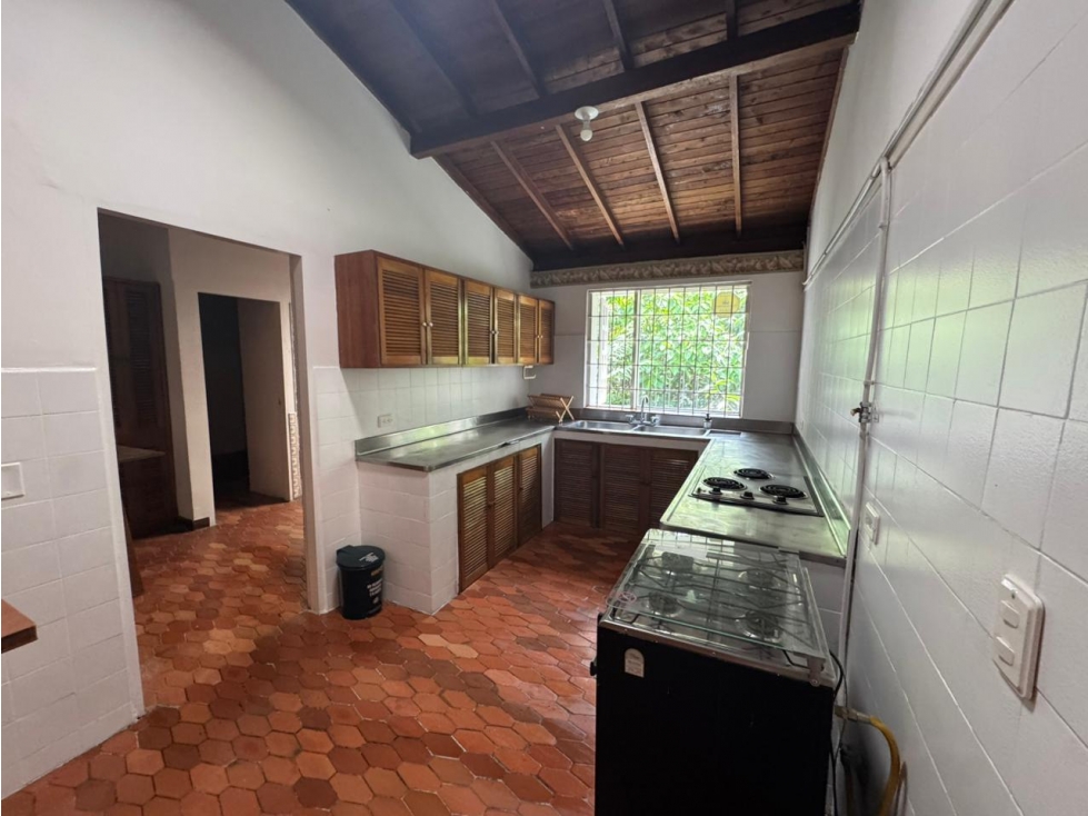 Casa Comercial en Arriendo en Medellin - 4