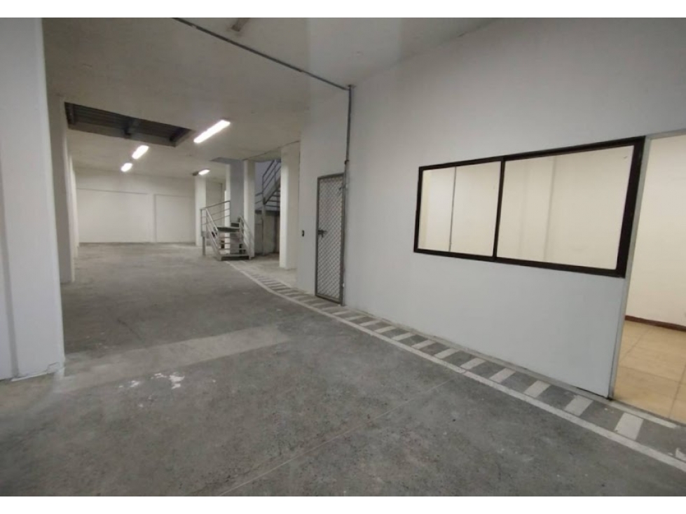Bodega en Arriendo en Medellin — foto 2