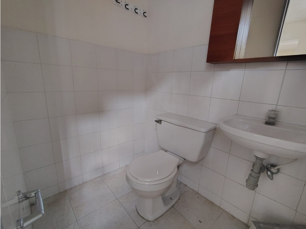 Arriendo Local en Barrio Colombia — foto 4