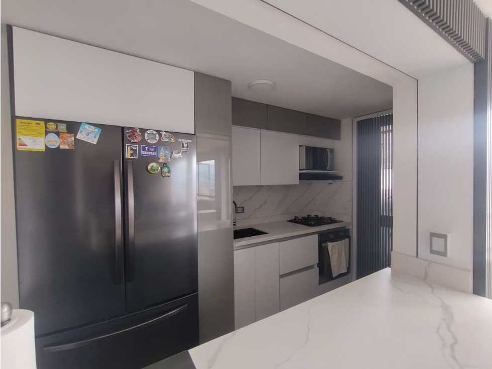 Arriendo apartamento en la loma de san Julián — foto 5
