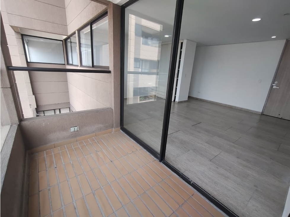 SE ARRIENDA APARTAMENTO EN SABANETA SECTOR MAYORCA — foto 6