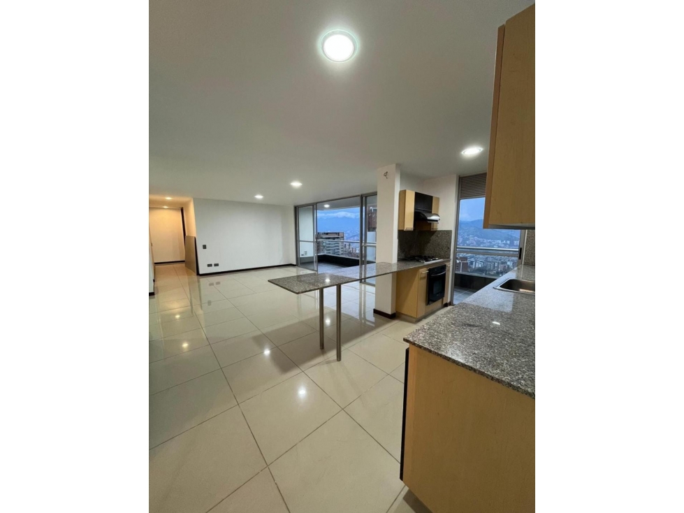 Arriendo Apartamento Poblado