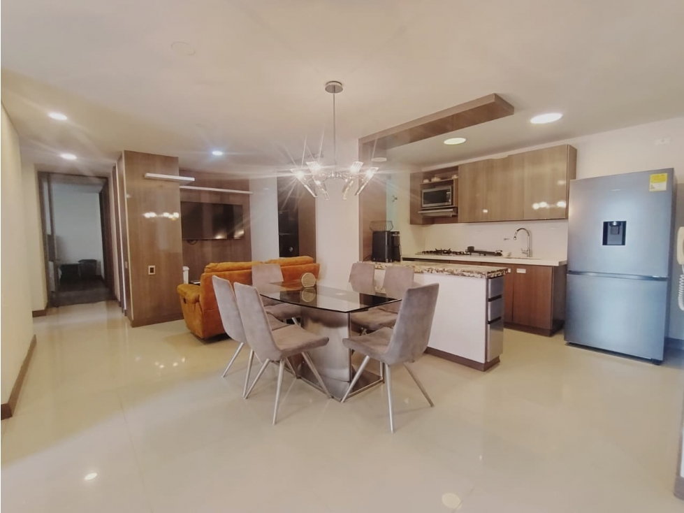 Se arrienda apartamento amoblado sector poblado castropol