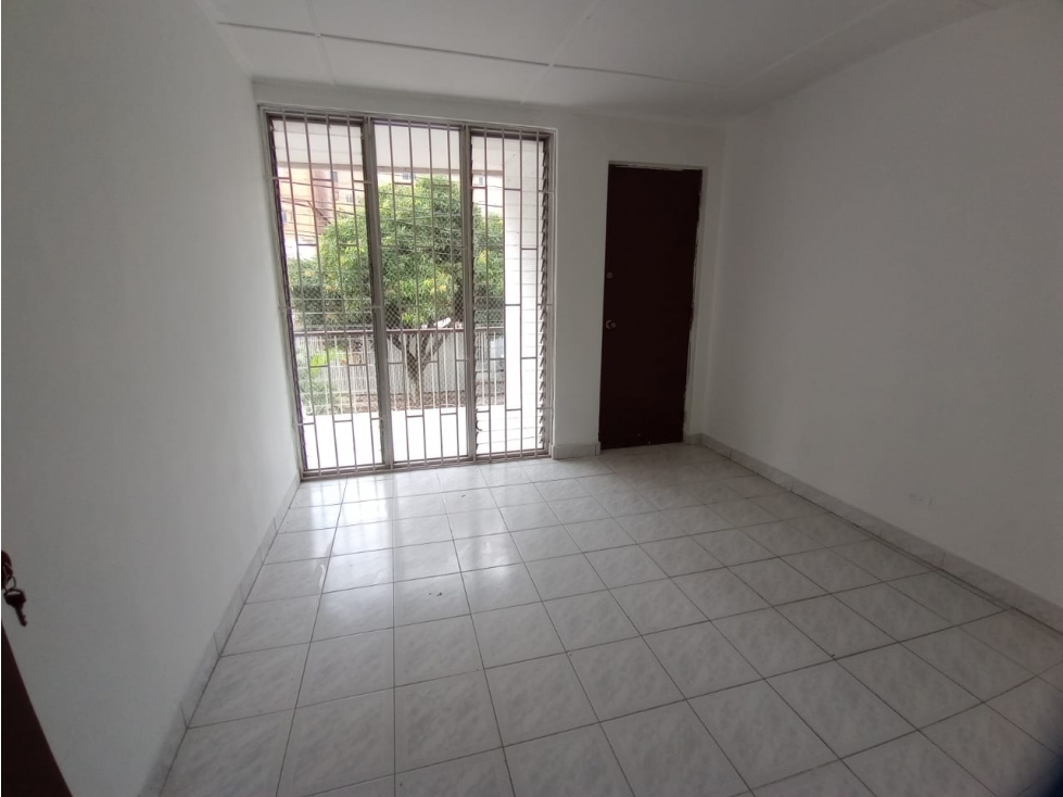Arriendo Casa en Estadio para uso Comercial — foto 3