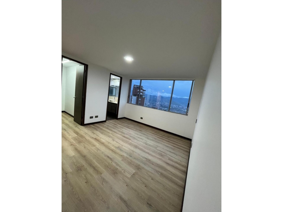 Arriendo Apartamento Poblado — foto 6