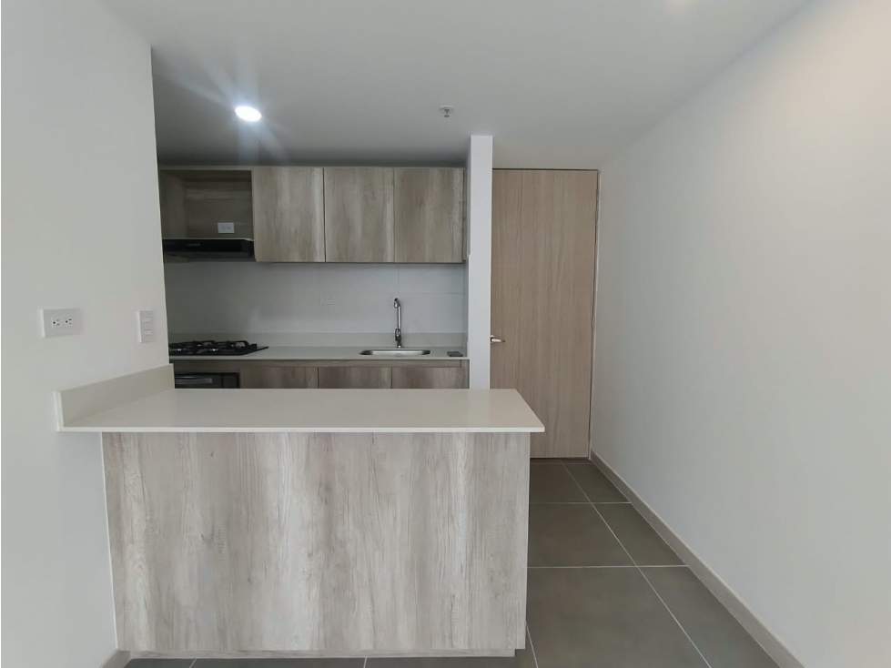 SE ARRIENDA APARTAMENTO EN GUAYABAL — foto 2
