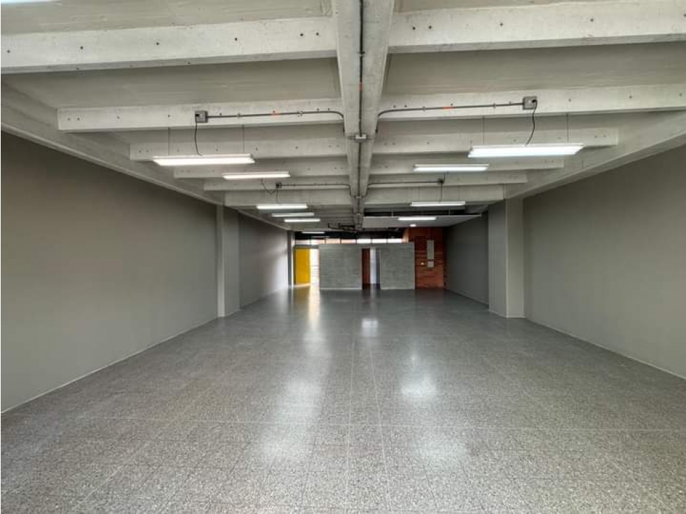 Local en Arriendo en Medellin