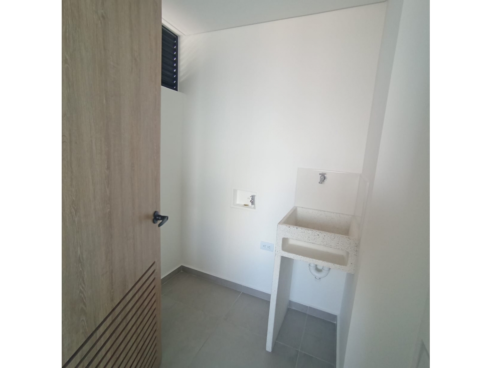 APARTAMENTO EN ARRIENDO SAN ANTONIO — foto 5