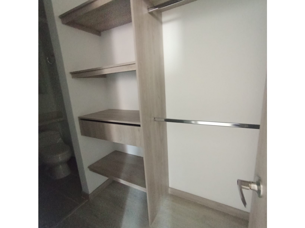 APARTAMENTO EN ARRIENDO SAN ANTONIO — foto 5