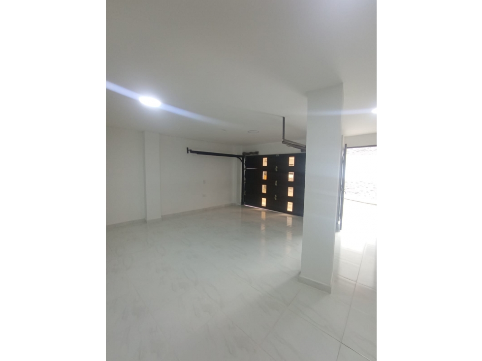 ARRIENDO CARMEN DE VIBORAL - 3