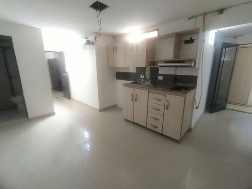 SE ARRIENDA APARTAESTUDIO SIMON BOLIVAR