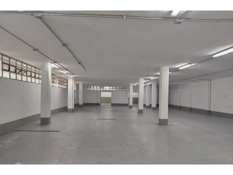 Bodega en Arriendo en Envigado - 3