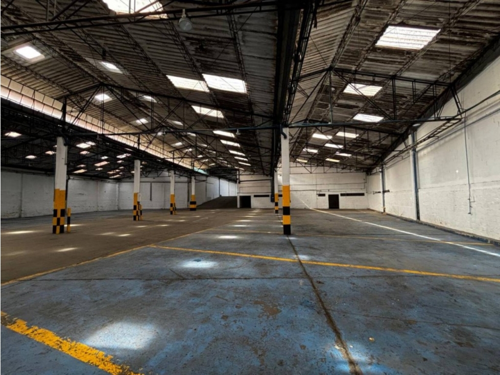 Bodega en Arriendo en Itagui - 3