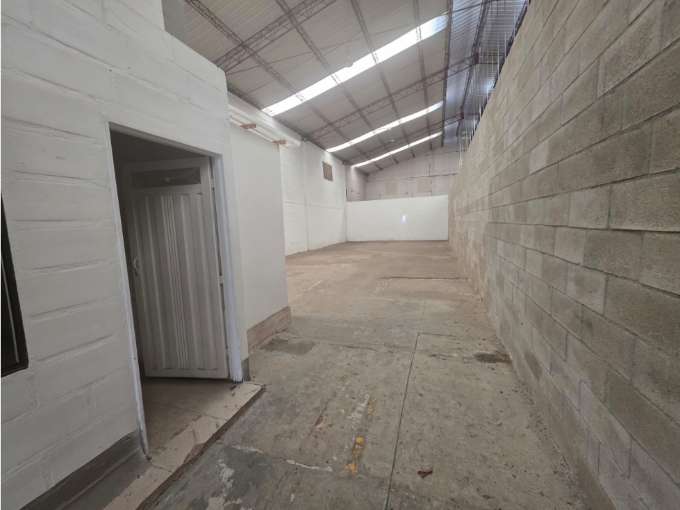 Bodega en Arriendo en Bello - 3