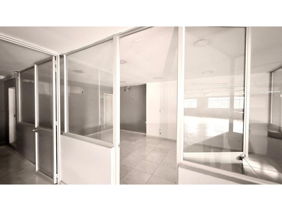 Bodega para arriendo en Barrio Colombia — foto 3