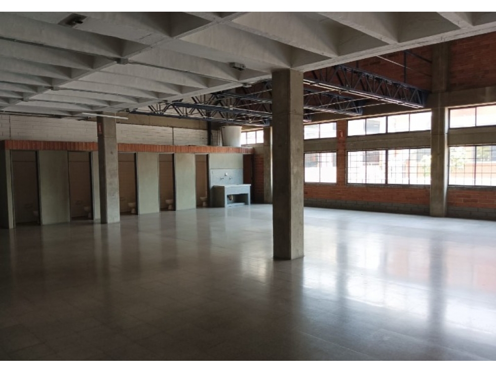 Arriendo Local en Medellin — foto 4