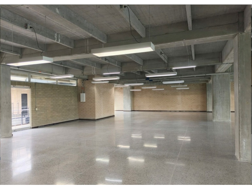 Arriendo Local en Medellín — foto 3