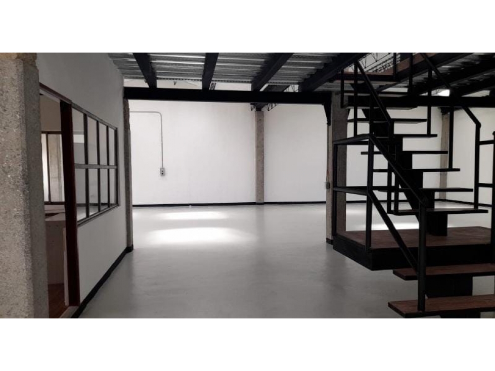 Arriendo Bodega en Medellín — foto 3
