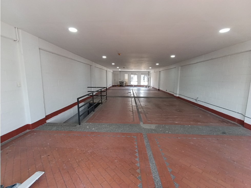 Bodega en Arriendo en Medellin — foto 2