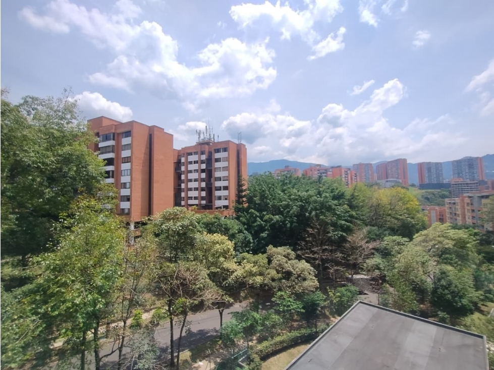 APARTAMENTO EN ARRIENDO EN ENVIGADO SECTOR LOMA DEL CHOCHO — foto 5