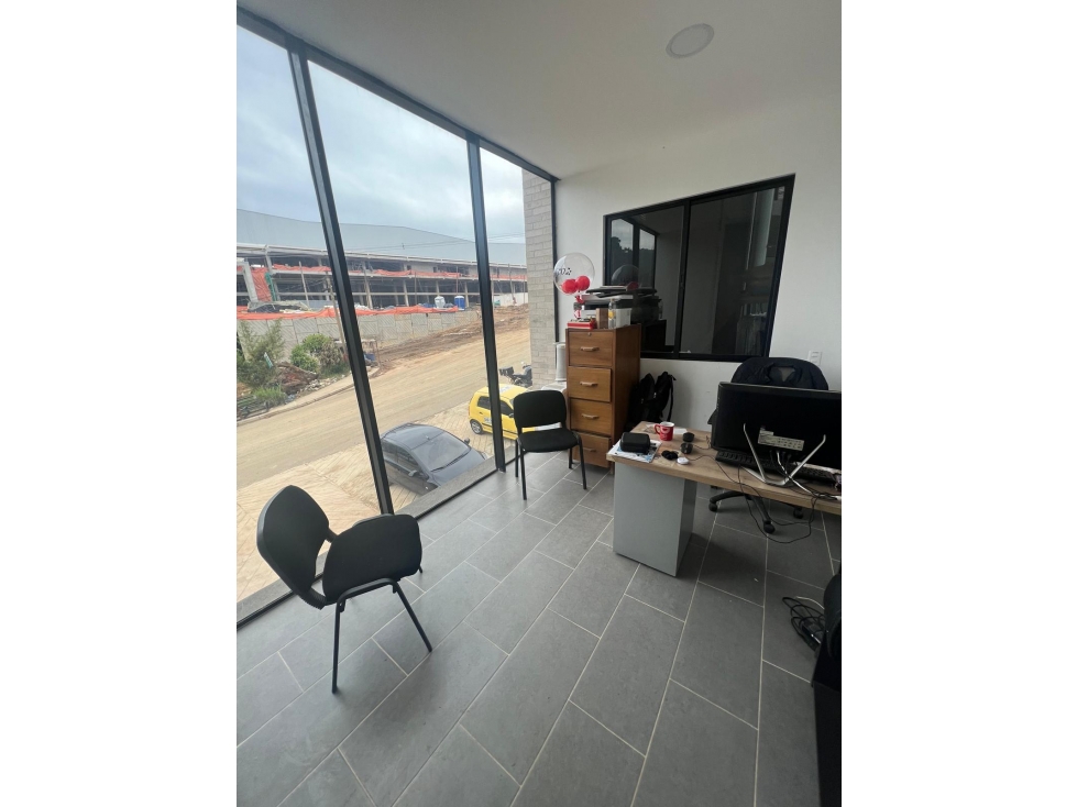 Arriendo Bodega en Caldas - 4