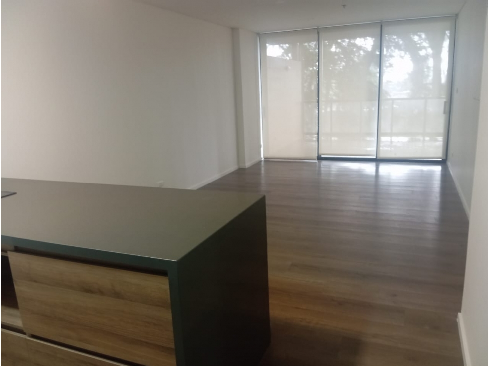 Arriendo apartamento de lujo con una habitación en alto de las palmas — foto 2
