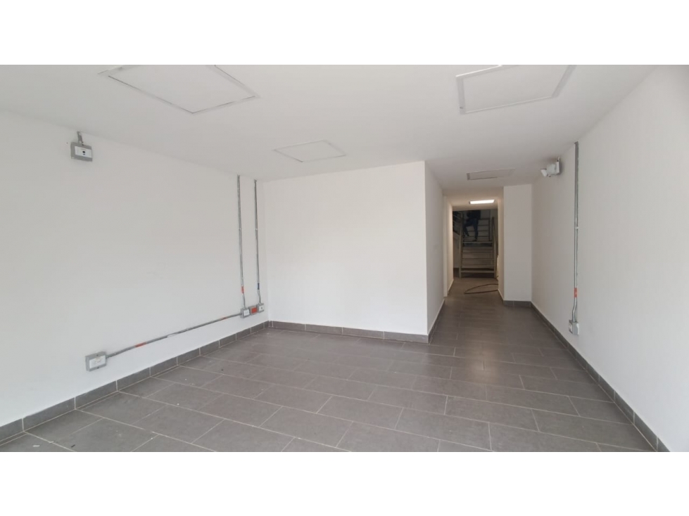 Arriendo Bodega en Caldas - 4