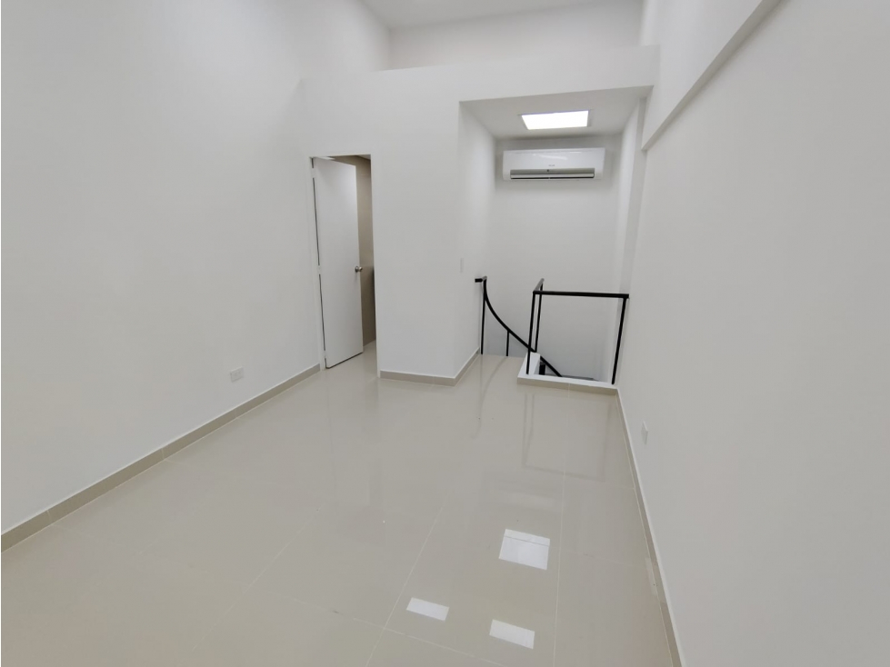Arriendo Local en C.C Monterrey — foto 4