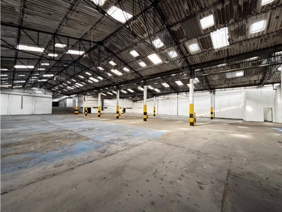 Bodega en Arriendo en Itagui - 4