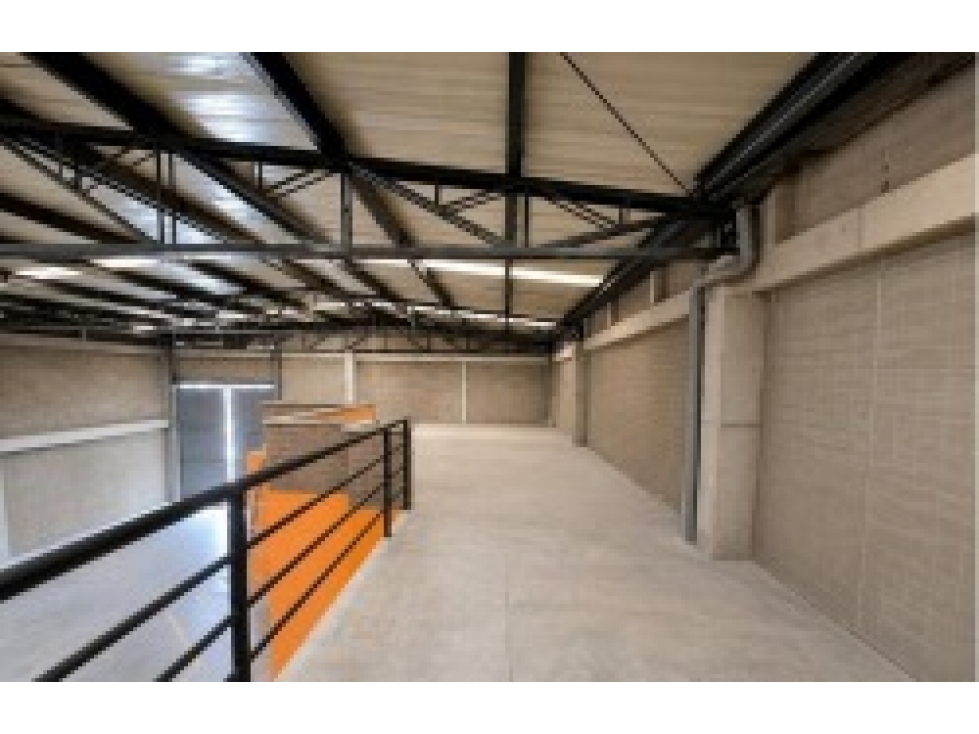 Arriendo Bodega en Itagüí - 2