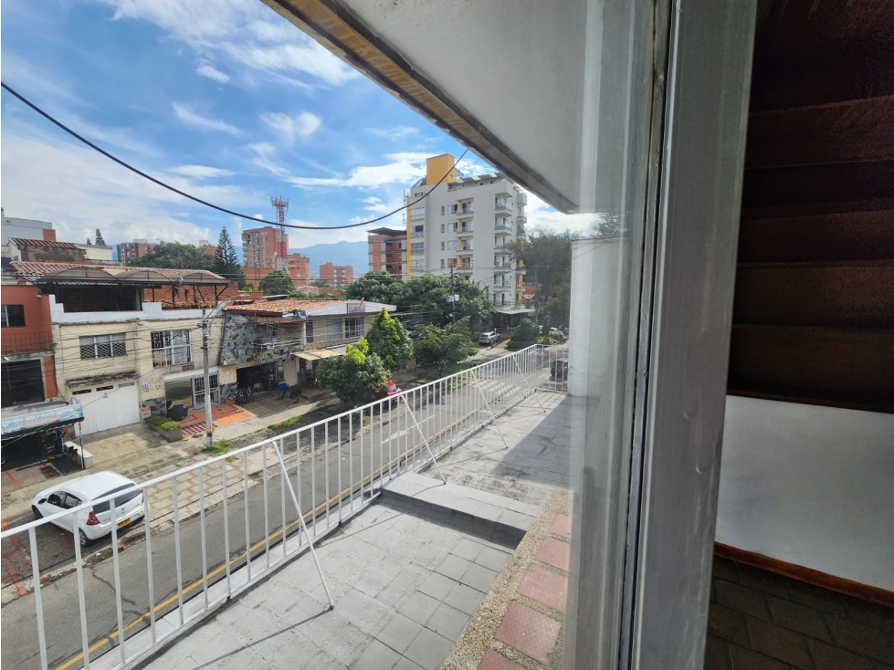 ARRIENDO CASA COMERCIAL EN EL ESTADIO