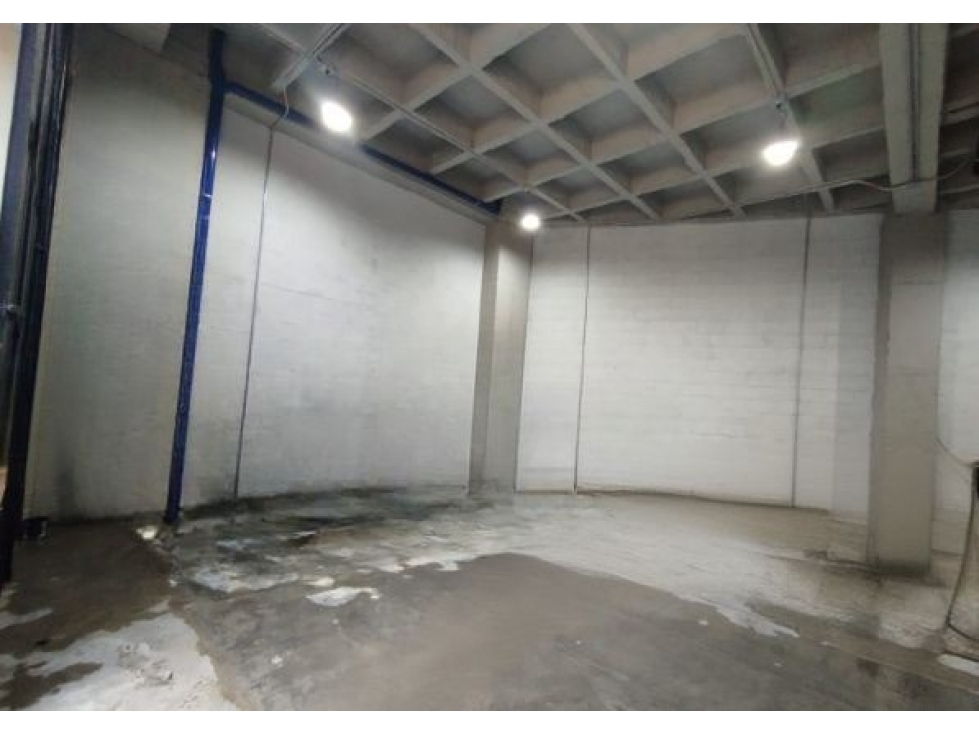 Arriendo bodega en trinidad