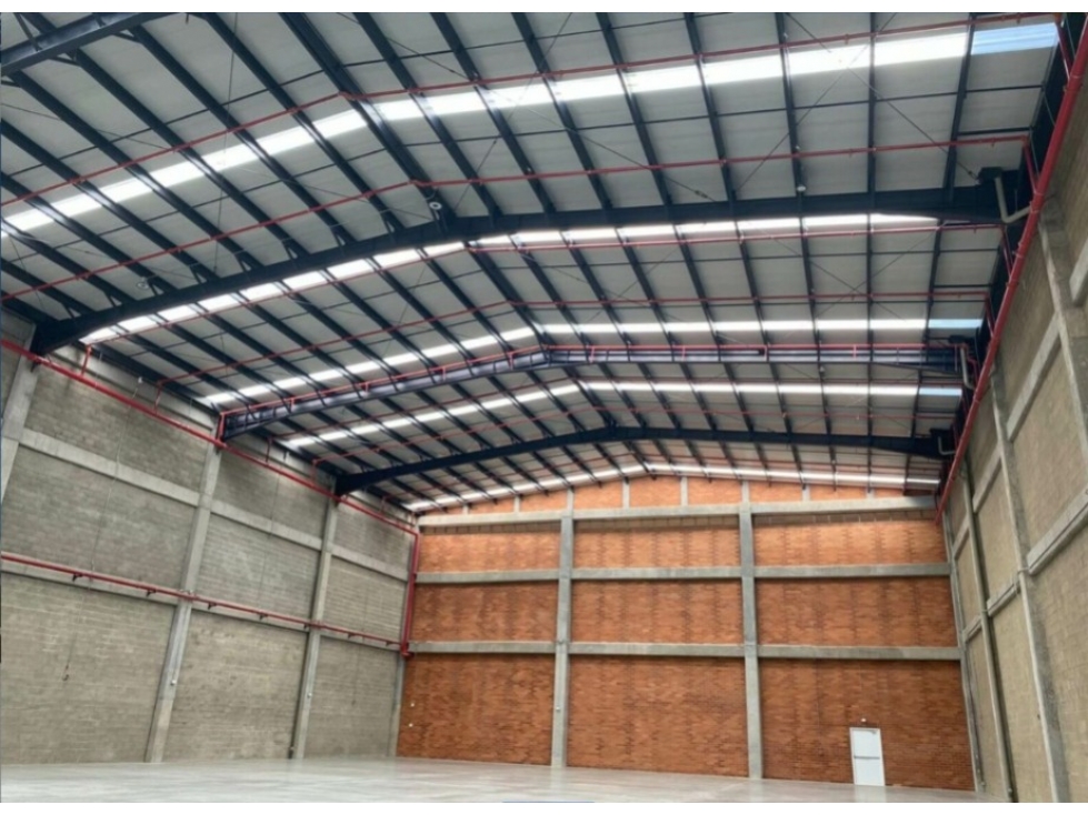 Arriendo Bodega en Rionegro - 4