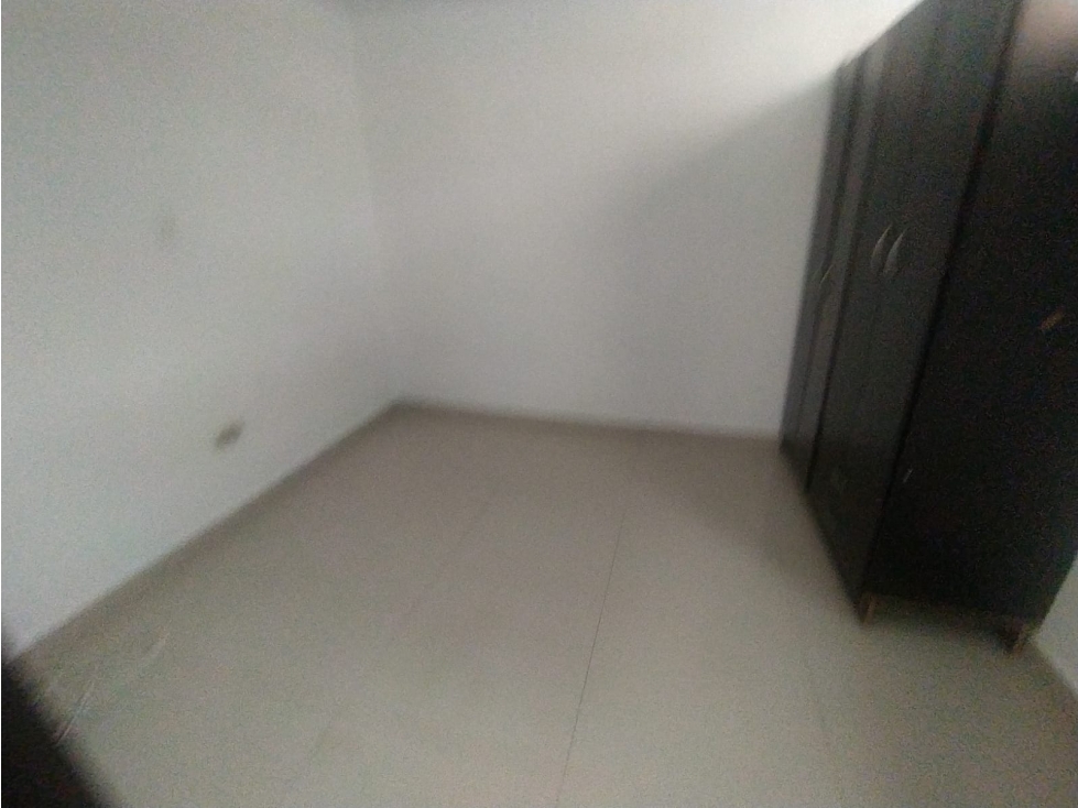 SE ARRIENDA APARTAESTUDIO SIMON BOLIVAR — foto 6