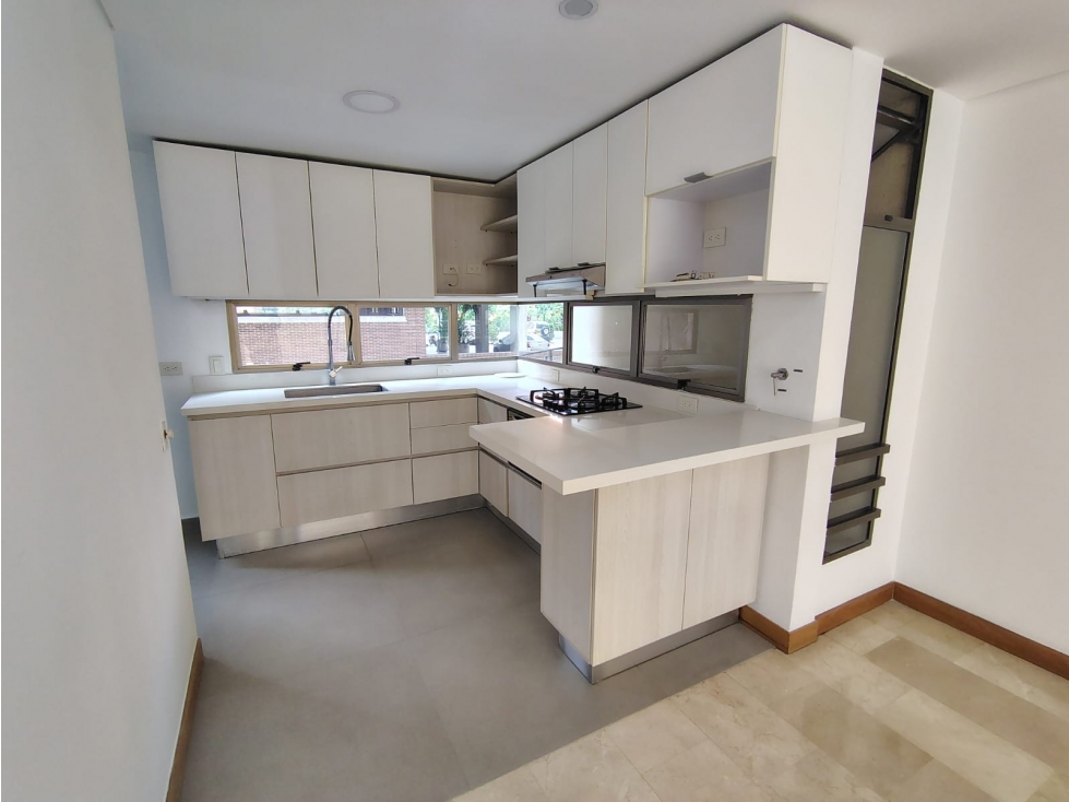Arriendo Apartamento en el Poblado — foto 3