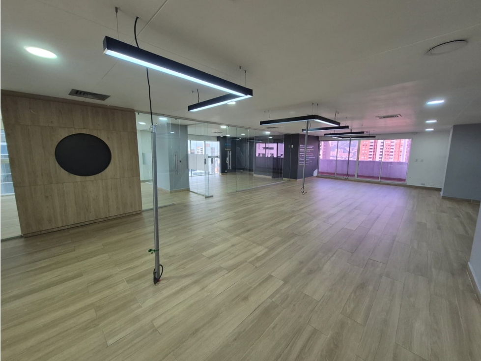 Oficina en Arriendo en Medellin - 4