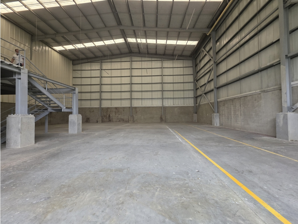 Bodega en Arriendo en Copacabana - 5