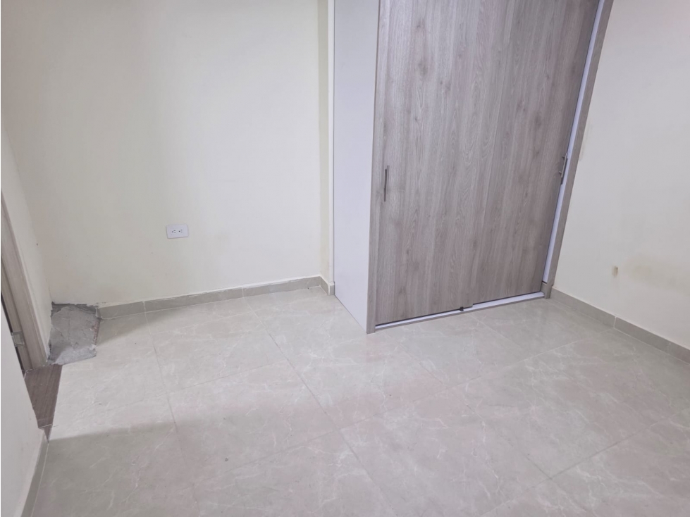 Apartamento para arriendo en Villa Hermosa — foto 4