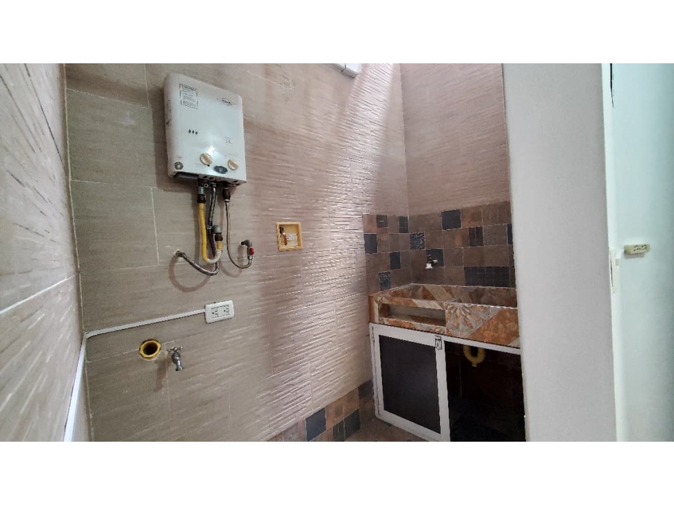 Se arrienda apartamento en guayabal — foto 6