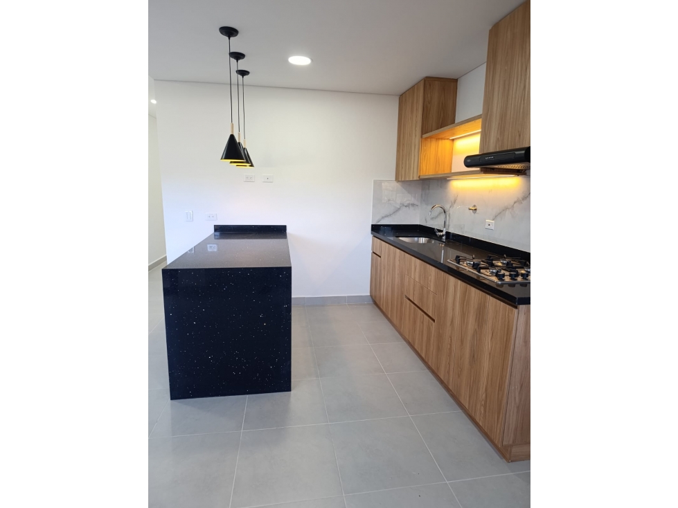 CASA EN EL CARMEN DE VIBORAL RENTA — foto 4