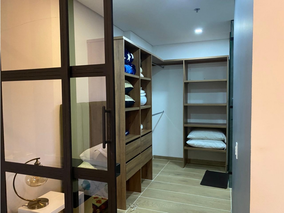 Arriendo lujoso apartamento en altos de las palmas — foto 4