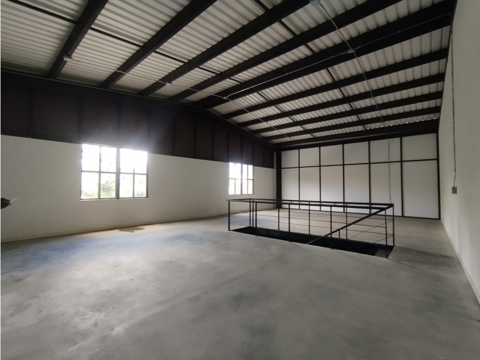 Bodega en Arriendo en Caldas - 6