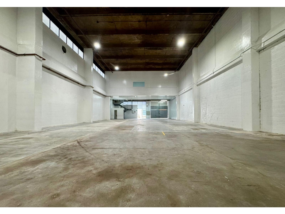 Bodega en Arriendo en Copacabana - 2