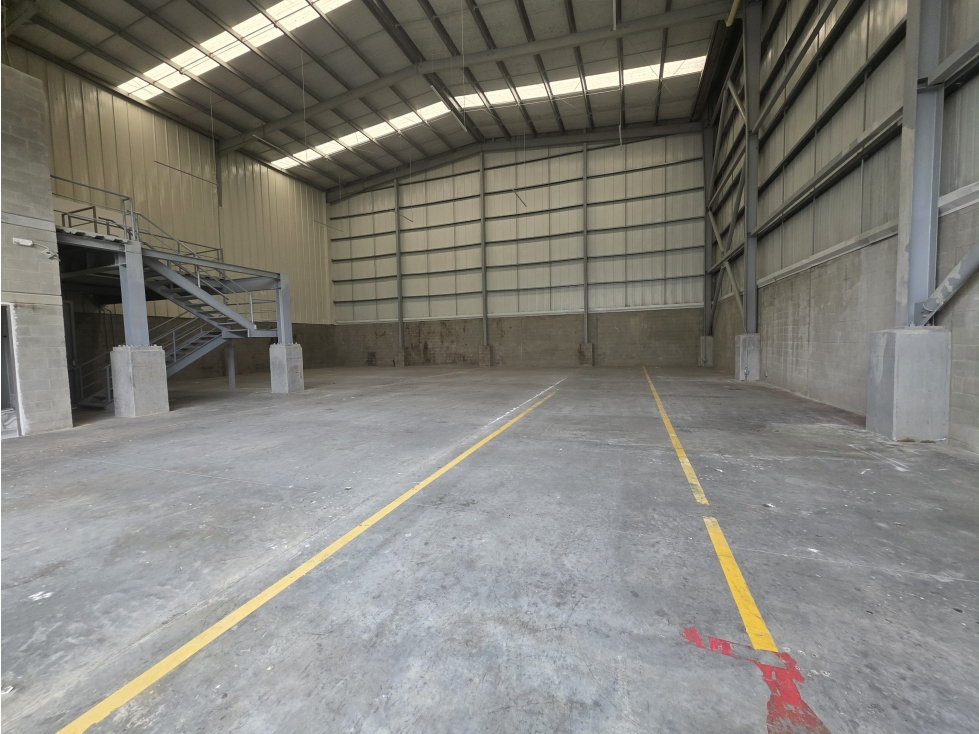 Bodega en Arriendo en Copacabana - 6